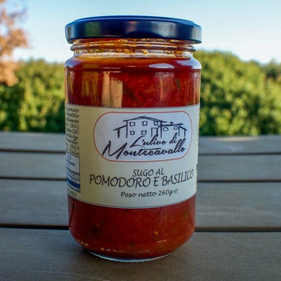 Tomatensoße mit Basilikum